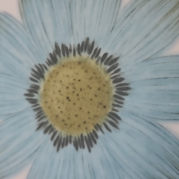 Noritake Progression UP-SA Daisy Dessert/Bread Plates - Picture 4 of 5